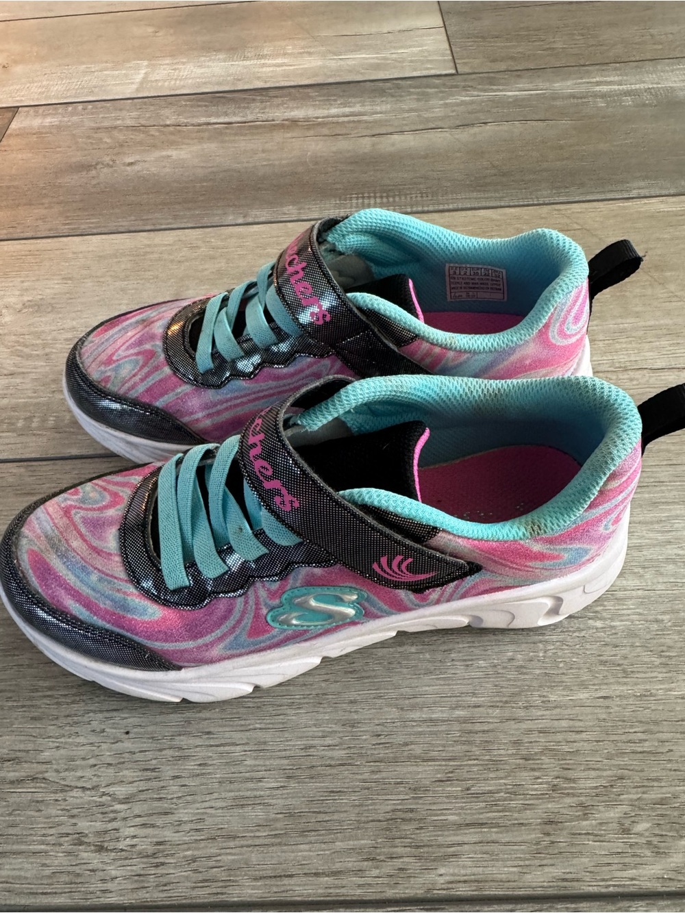 Skechers Kids Pink & Teal Swirl Light-Up Sneakers
